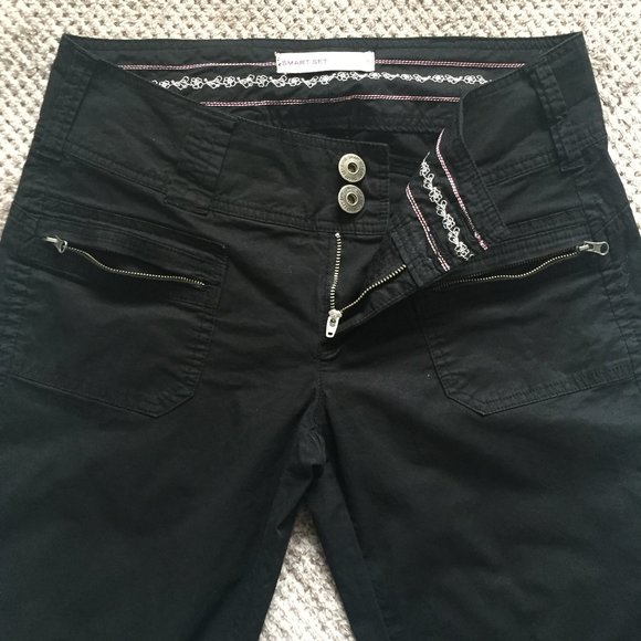 2 for $18 Smart Set Bermuda Shorts - Picture 6 of 9